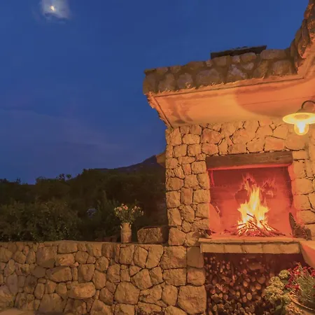 Rustic Fragola With Heated Pool Villa Duge Njive