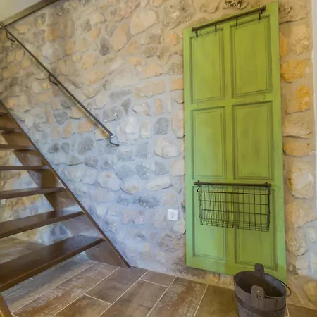 Rustic Fragola With Heated Pool Villa Duge Njive